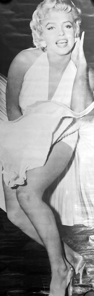 Marilyn Monroe b&w door poster 80's